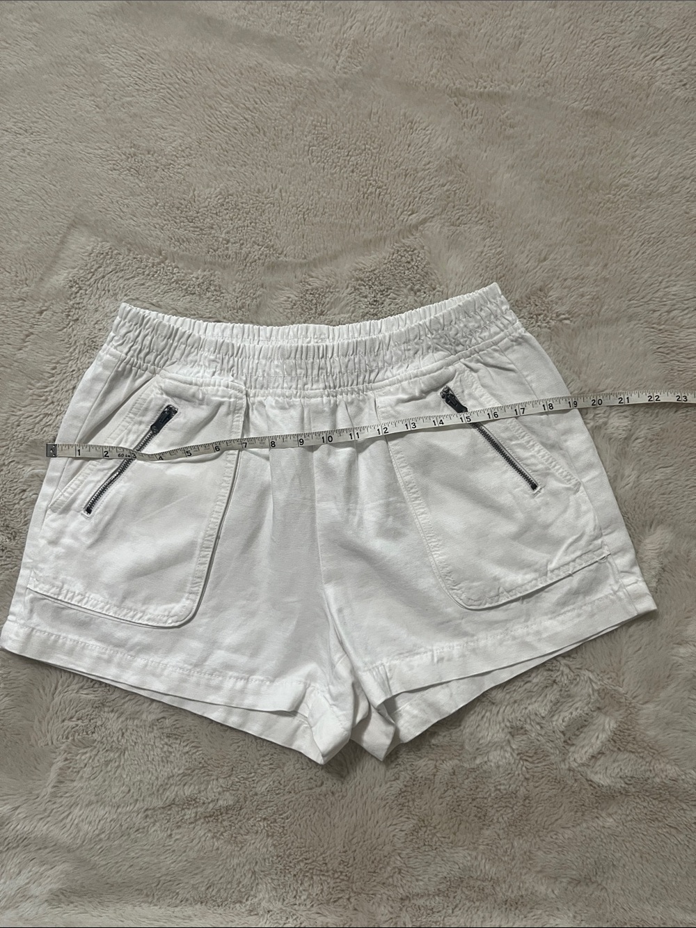 aerie White Elastic-Waist Cargo Shorts - Picture 8 of 9